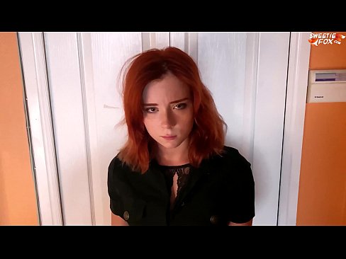 ❤️ Varnostnik kaznuje lepo žensko za krajo v trgovini - sperma v ustih ❤ Fucking video na sl.prendiporno.ru ❤