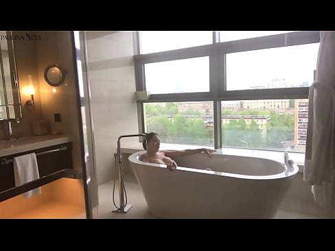 ❤️ Ogromna bejba strastno drka svojo pičko v kopalnici ❤ Fucking video na sl.prendiporno.ru ❤