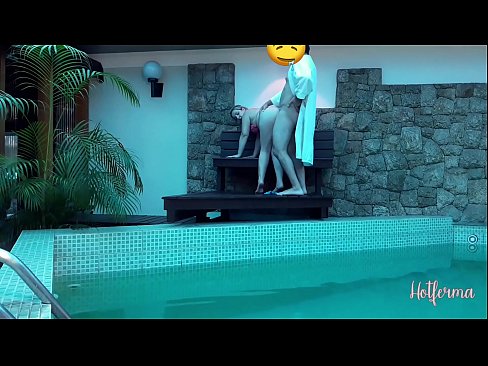 ❤️ Šef povabi služkinjo na bazen, vendar se ni mogel upreti vročemu ❤ Fucking video na sl.prendiporno.ru ❤